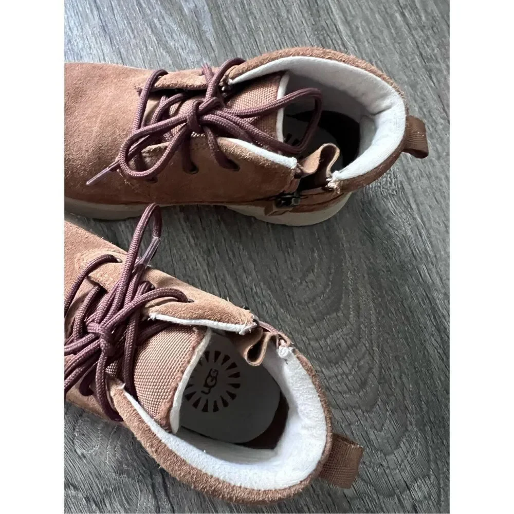 Ugg Canoe III Weather Kids shoes size 12